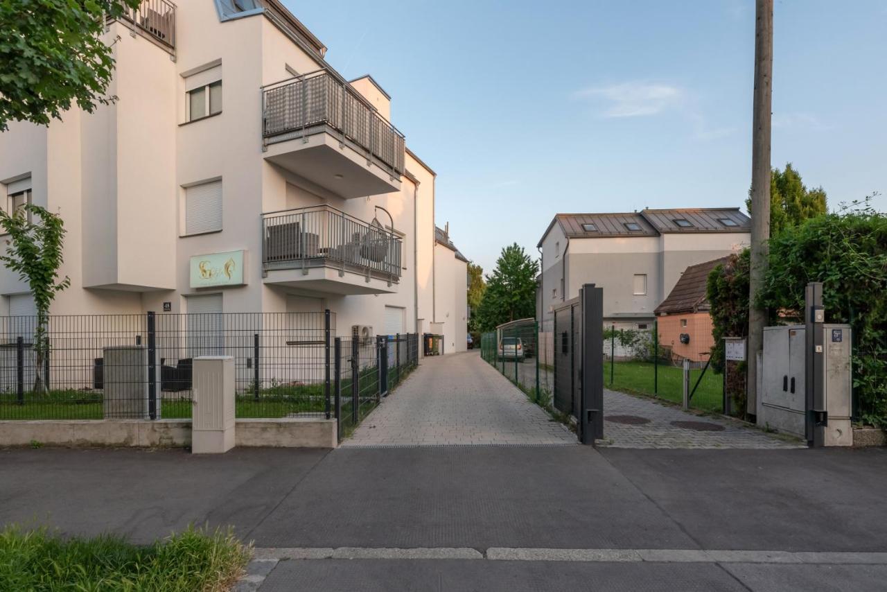 Gruene Ruhelage, 20 Minuten Ins Zentrum Und Parkgarage 비엔나 외부 사진