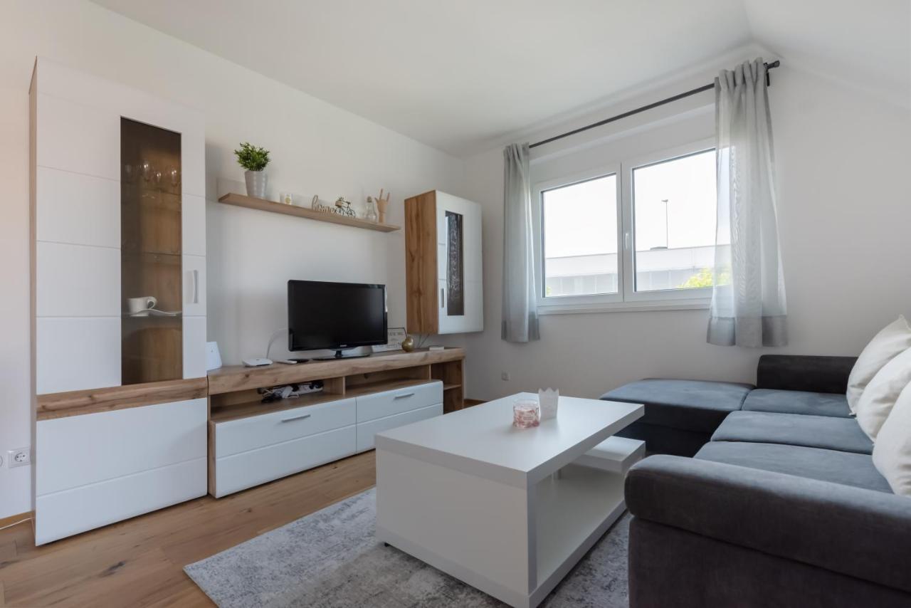 Gruene Ruhelage, 20 Minuten Ins Zentrum Und Parkgarage 비엔나 외부 사진